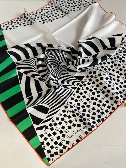 Pierre Cardin Defolu Tivil İpek Eşarp 43120 Siyah-Beyaz Karışık Desen